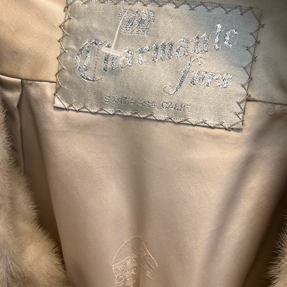 Fur coat - Picture 8 of 8